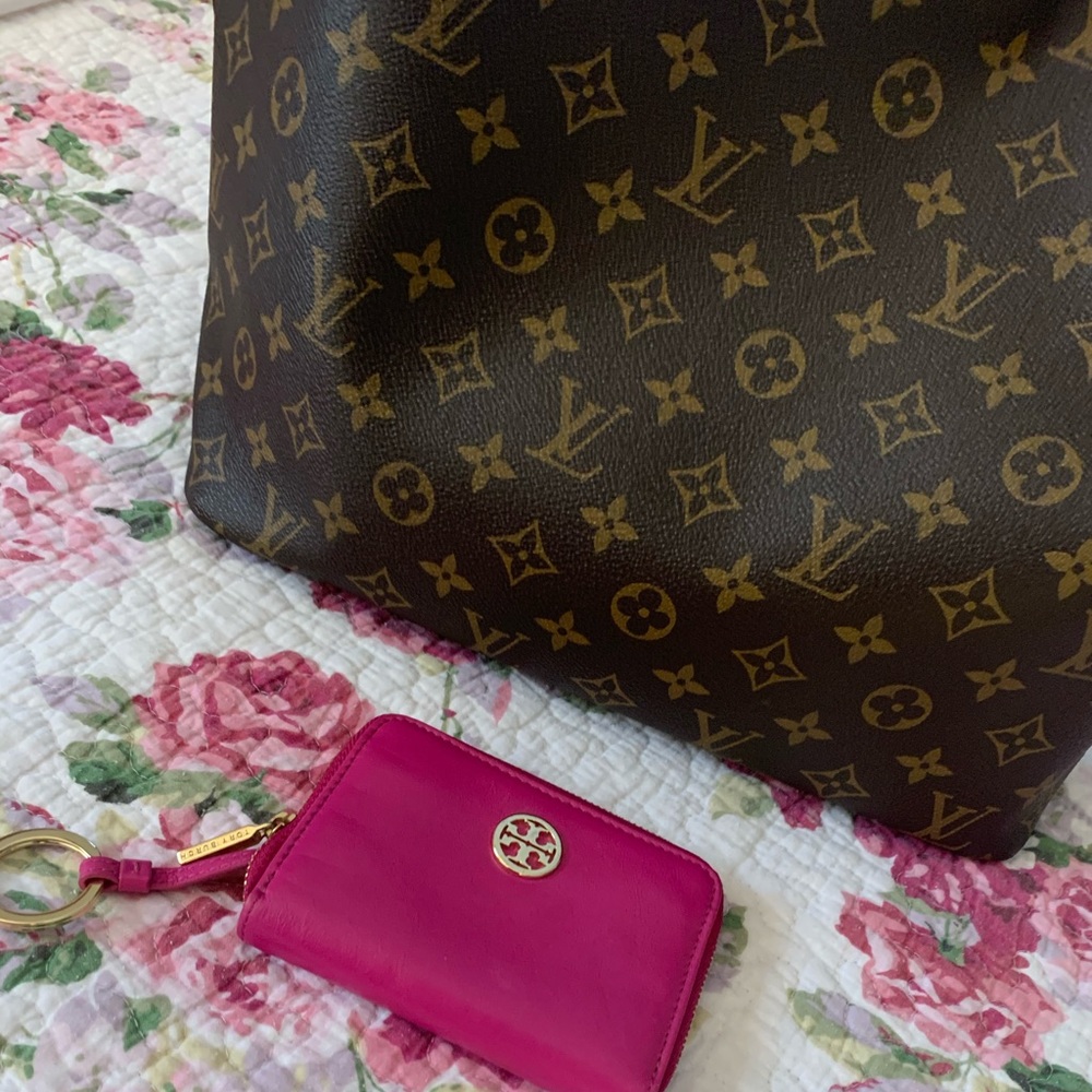 Tory Burch Key Chain Wallet